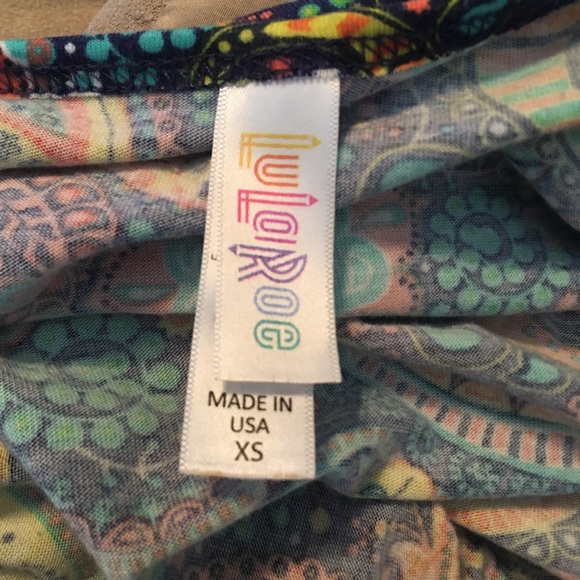 LuLaRoe Top - Picture 4 of 4